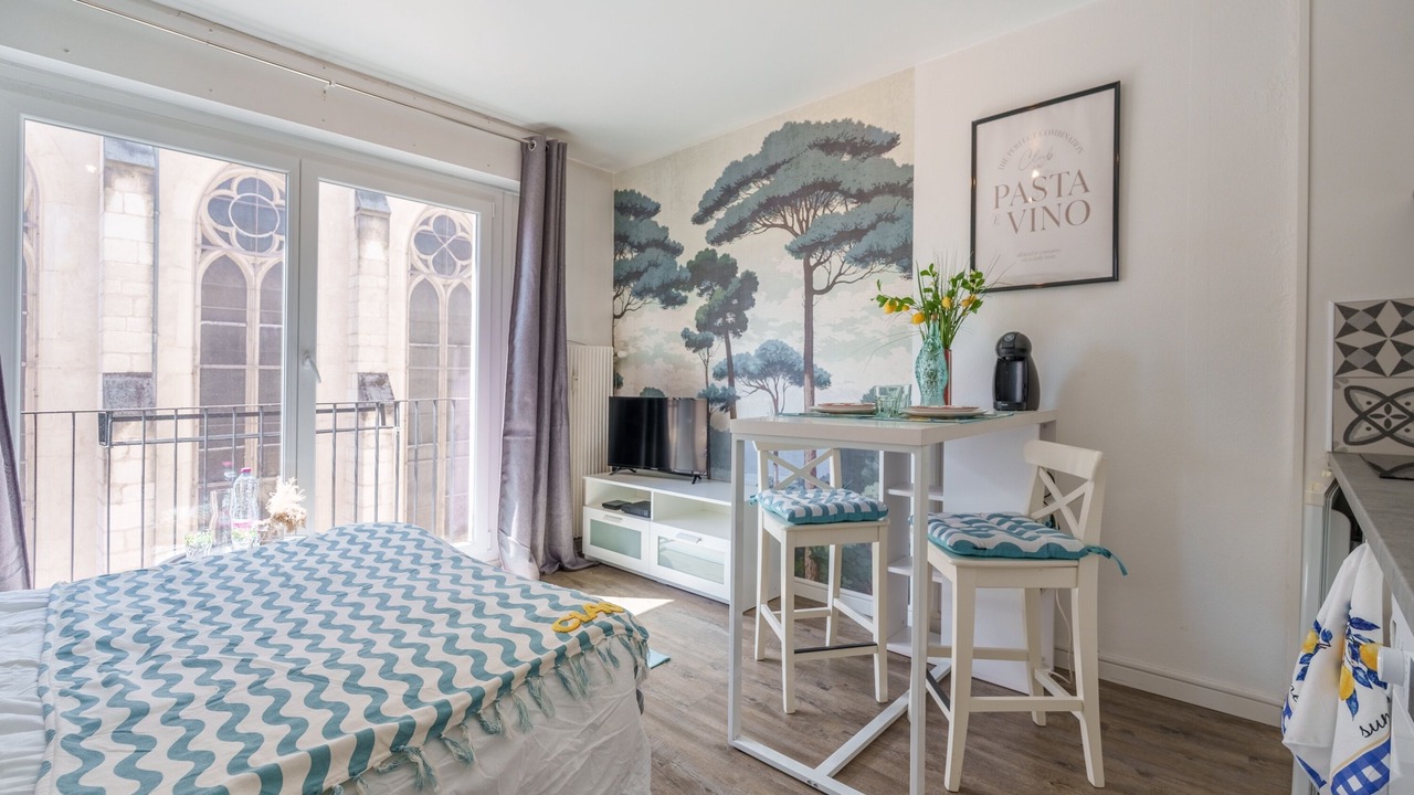 Photo of Bedroom in Saint Nicolas - Charles III - Ville vieille - Trois Maisons - Leopold