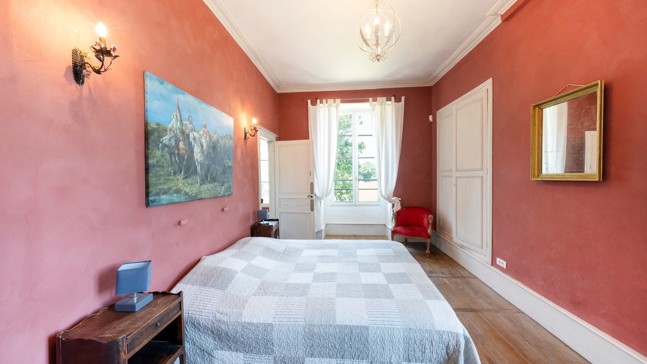 Photo of Bedroom in Betous