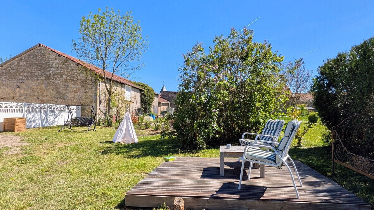 Photo of Patio Balcony in Mogneville