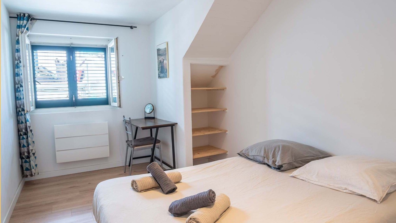 Photo of Bedroom in Thonon-les-Bains