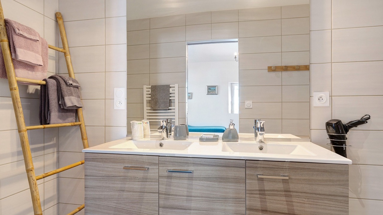 Photo of Bathroom in Sevremont
