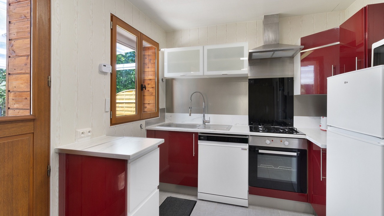 Photo of Kitchen in Thenon