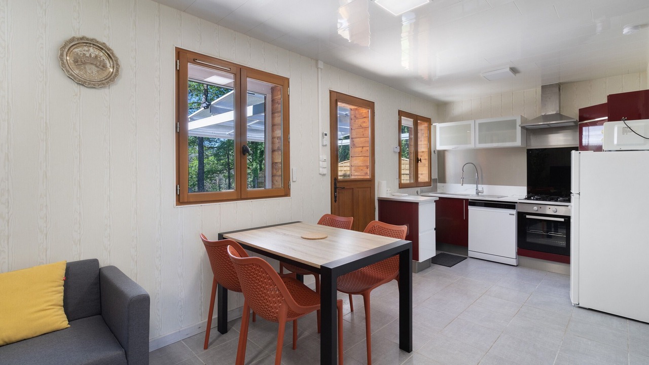 Photo of Kitchen in Thenon