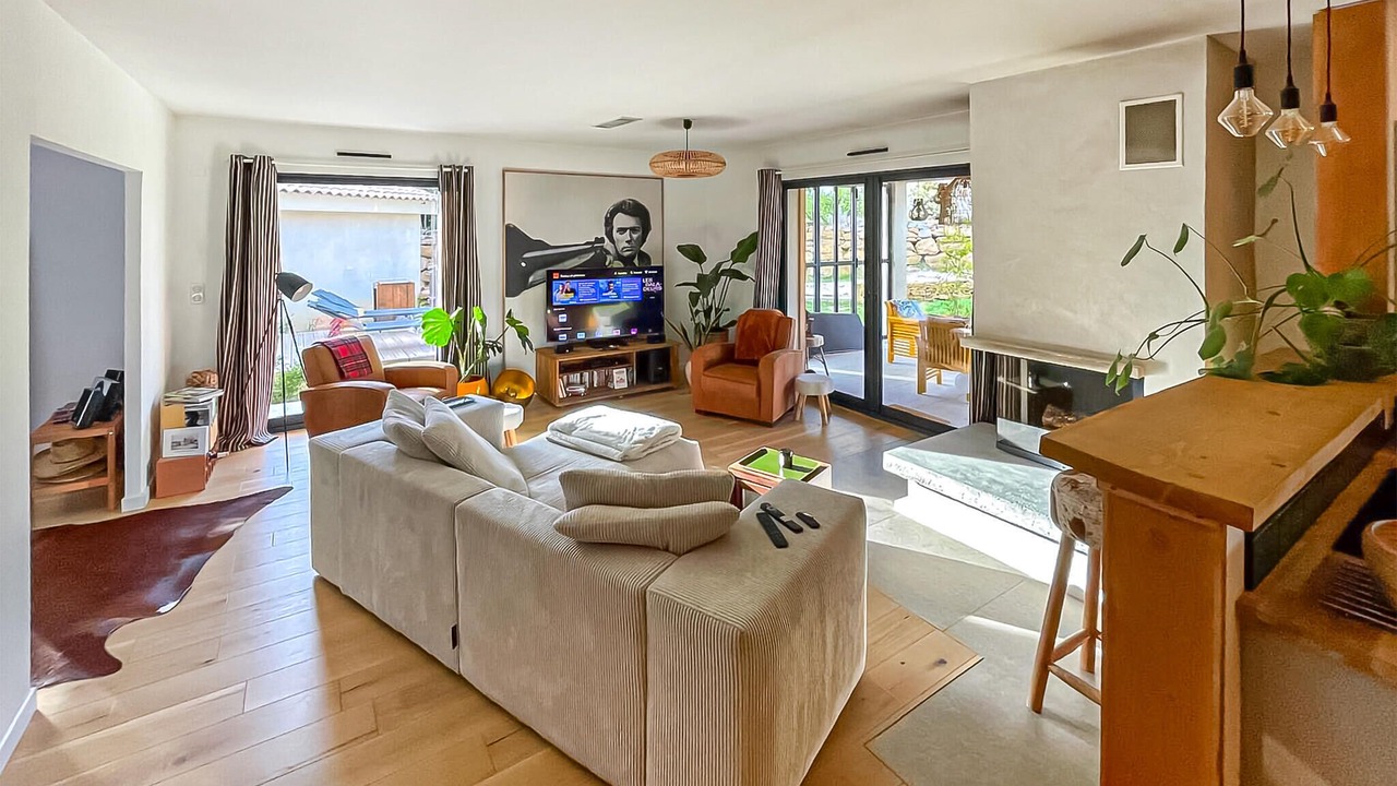 Photo of Bedroom in Plan-d'Aups-Sainte-Baume
