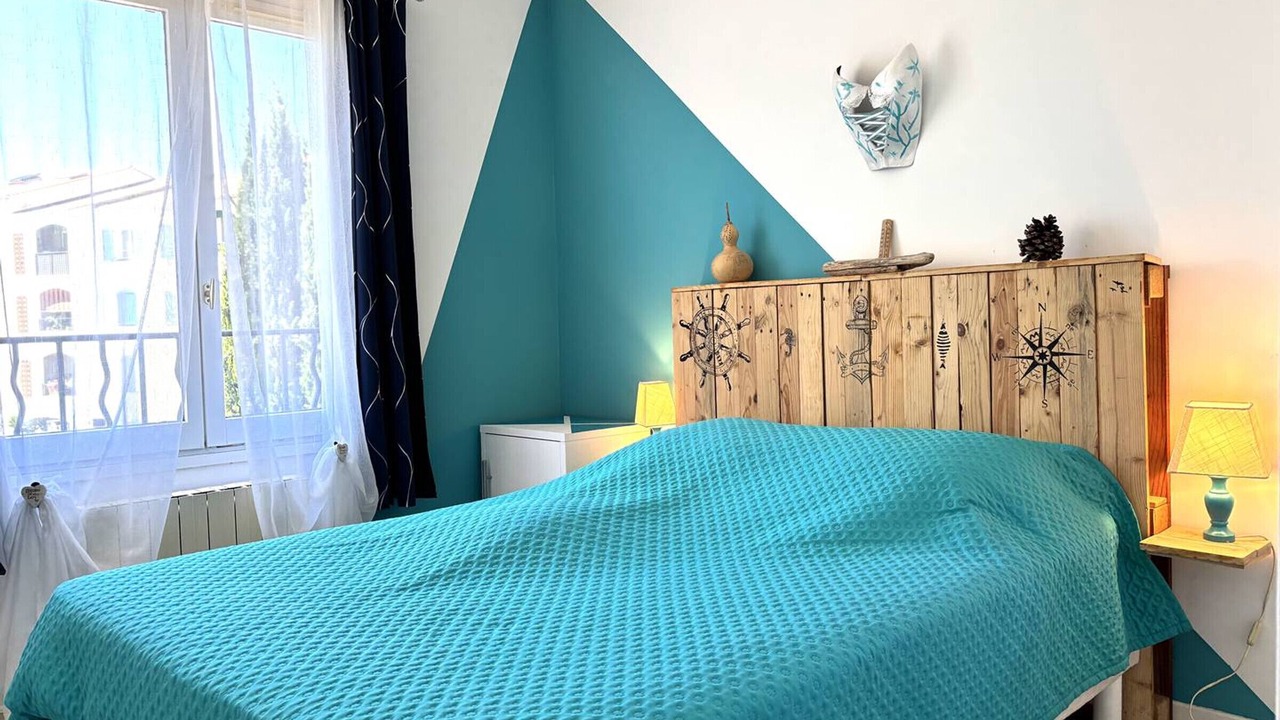 Photo of Bedroom in Hyeres City Centre