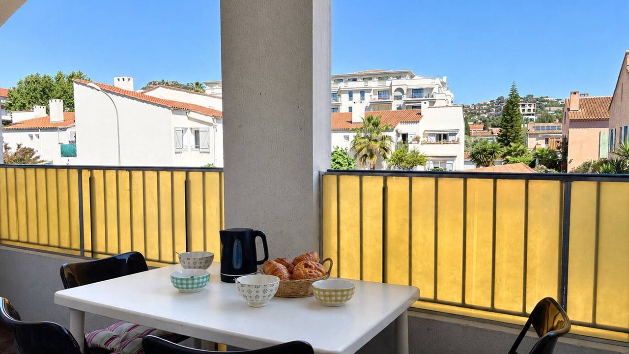 Photo of Outdoor in Hyeres City Centre
