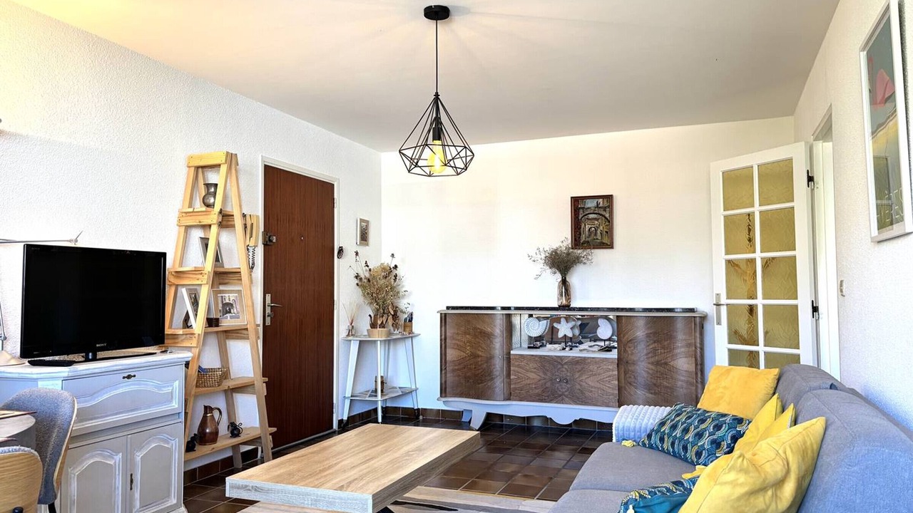 Photo of Livingroom in Hyeres City Centre