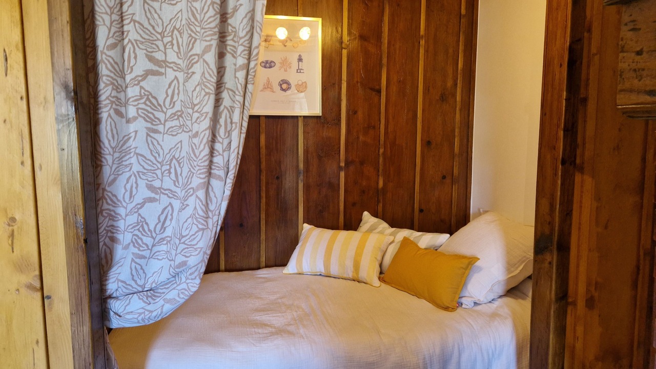 Photo of Bedroom in Beaulieu En Argonne