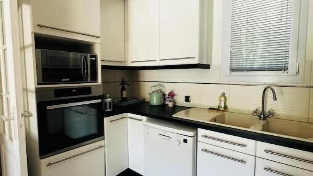 Photo of Kitchen in Nans-les-Pins