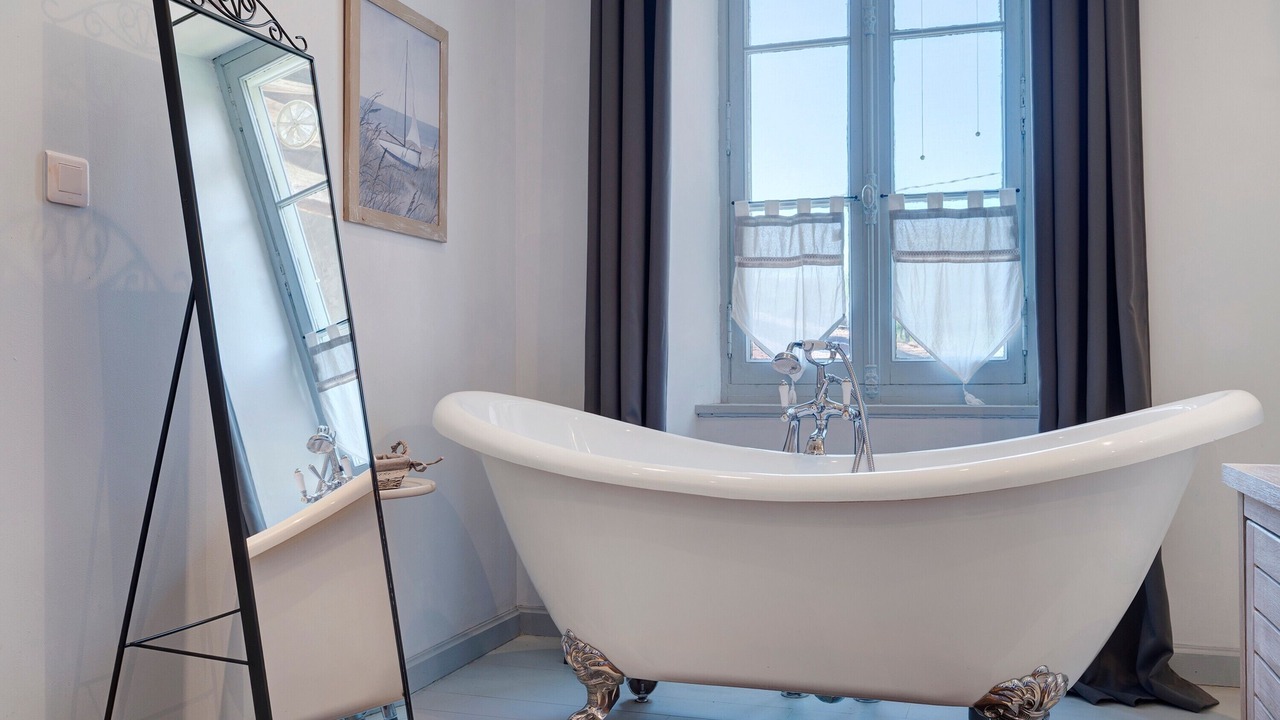 Photo of Bathroom in Montgaillard-de-Salies