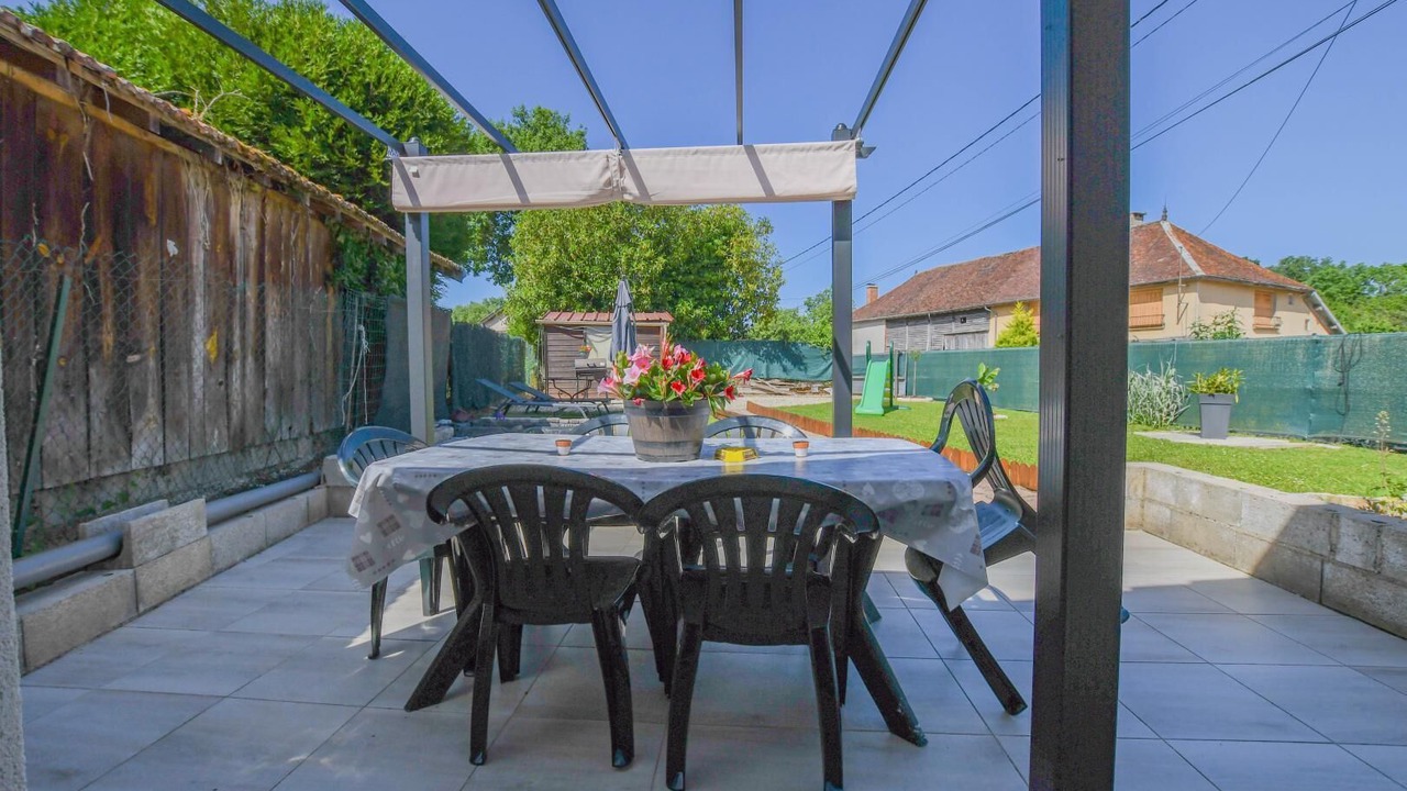 Photo of Outdoor in La Loge-aux-Chevres