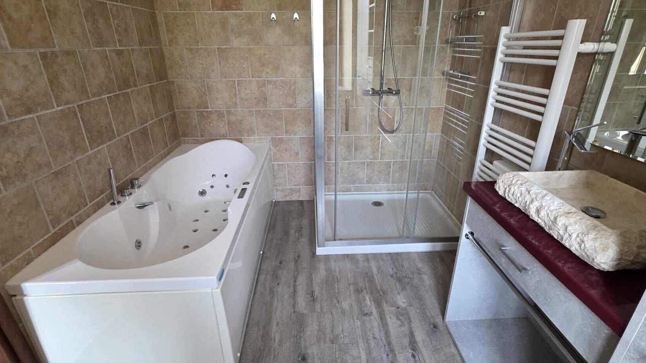 Photo of Bathroom in Arc-en-Barrois
