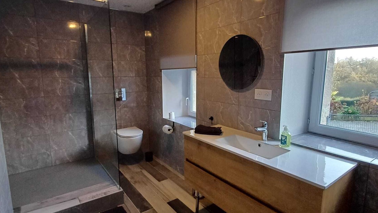 Photo of Bathroom in Treduder