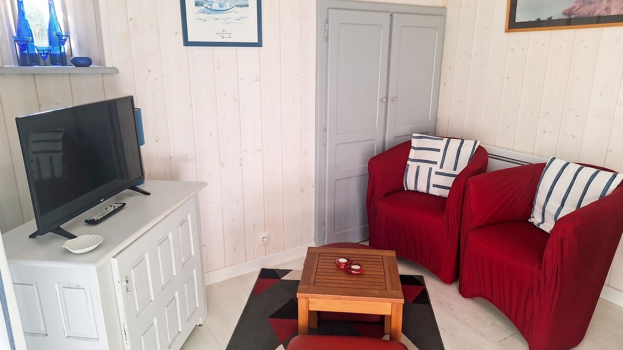 Photo of Livingroom in Tredrez-Locquemeau