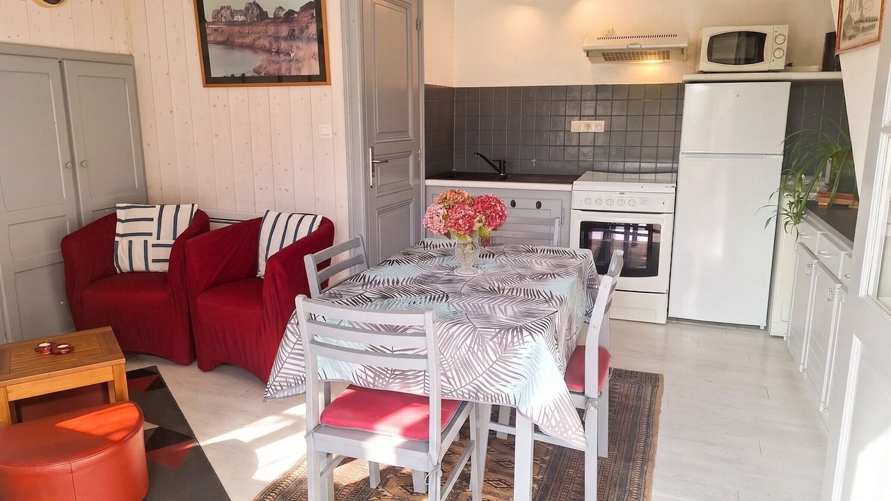 Photo of Livingroom in Tredrez-Locquemeau