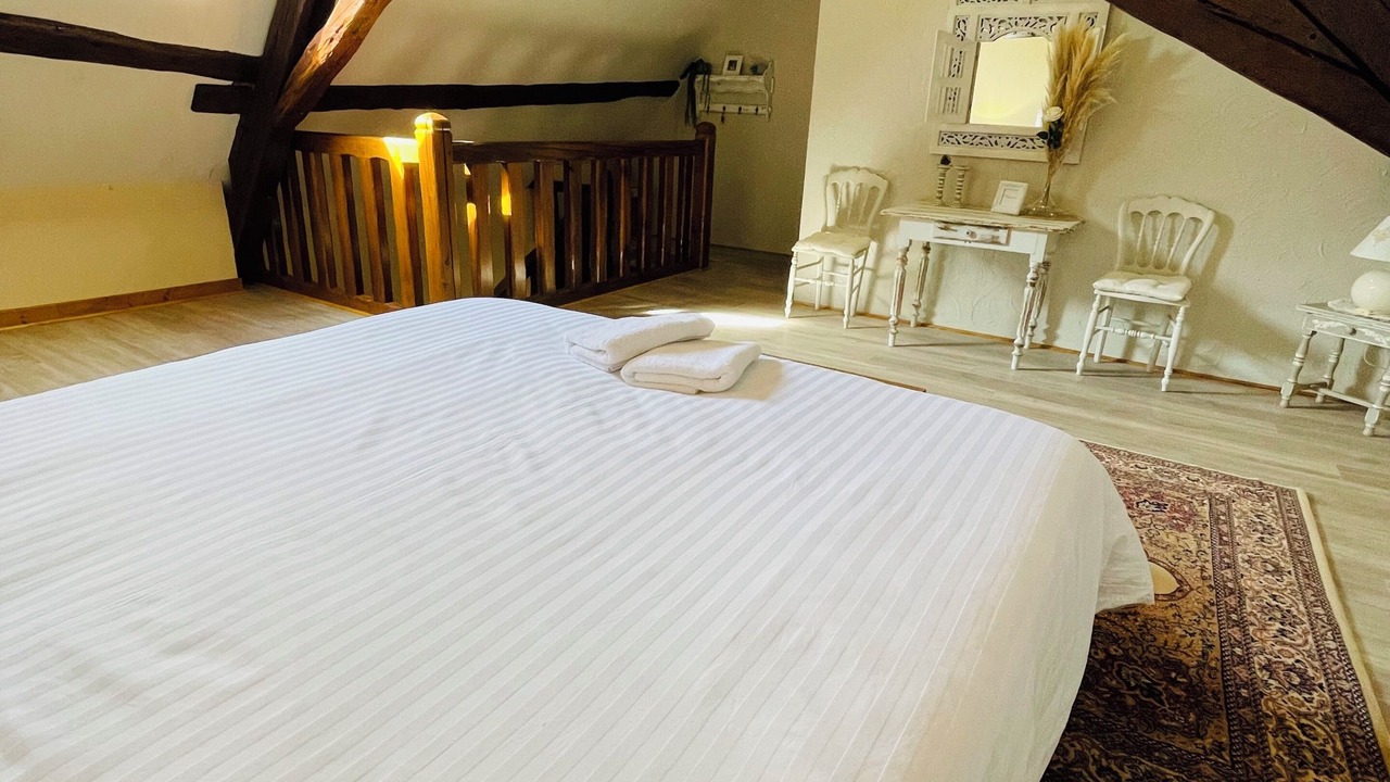Photo of Bedroom in Gastins