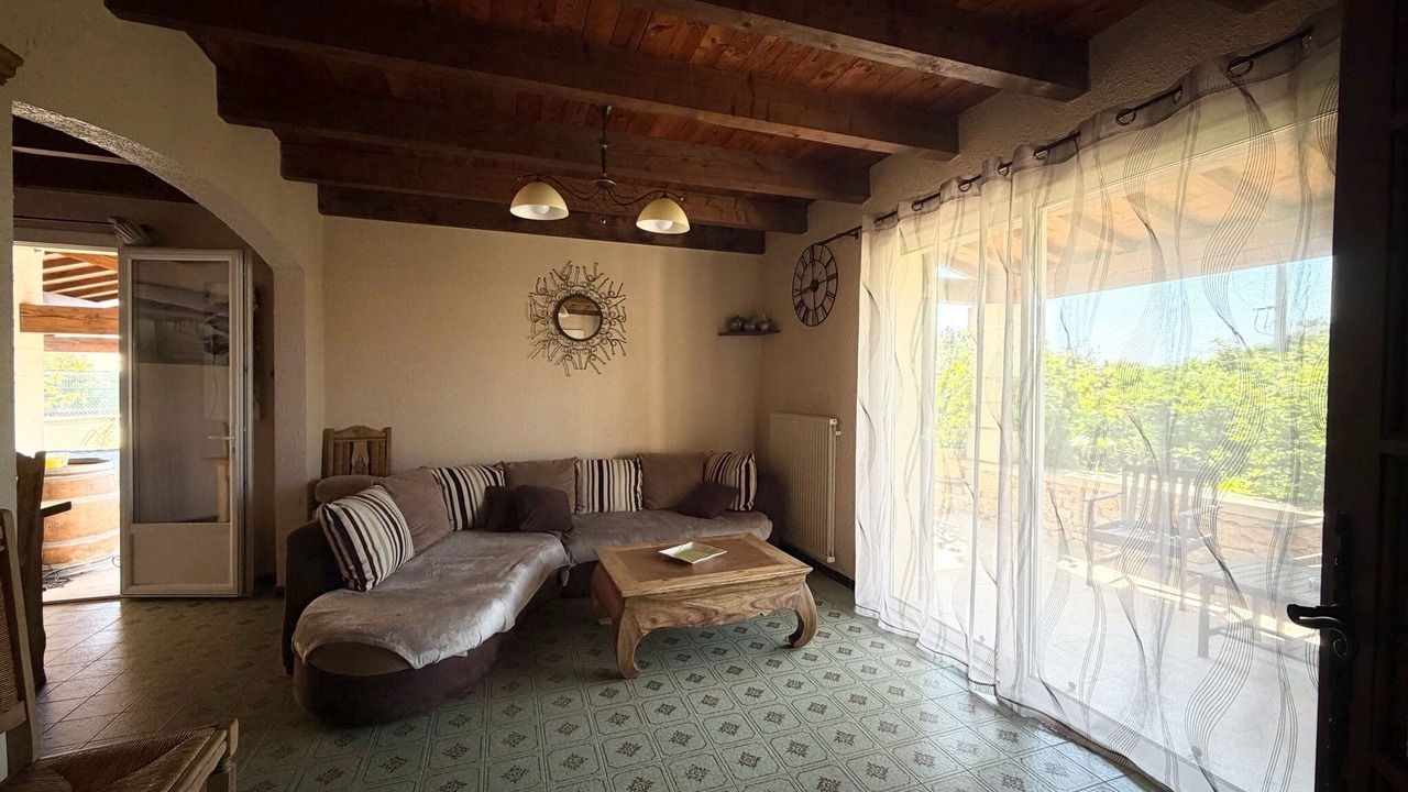 Photo of Livingroom in Serviers-et-Labaume