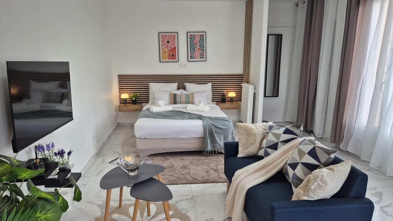 Photo of Bedroom in Troyes