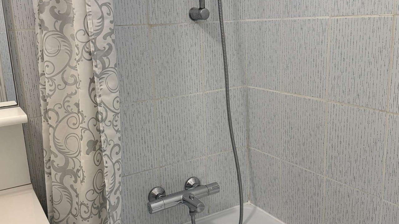 Photo of Bathroom in Matignon