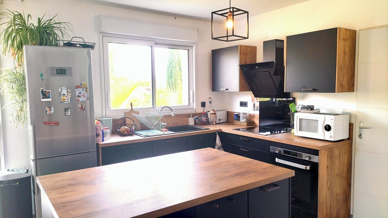 Photo of Kitchen in Saumane-de-Vaucluse