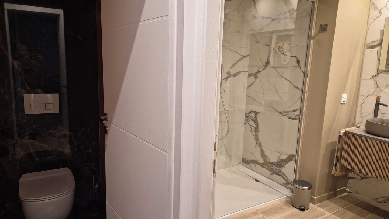 Photo of Bathroom in Remoulins