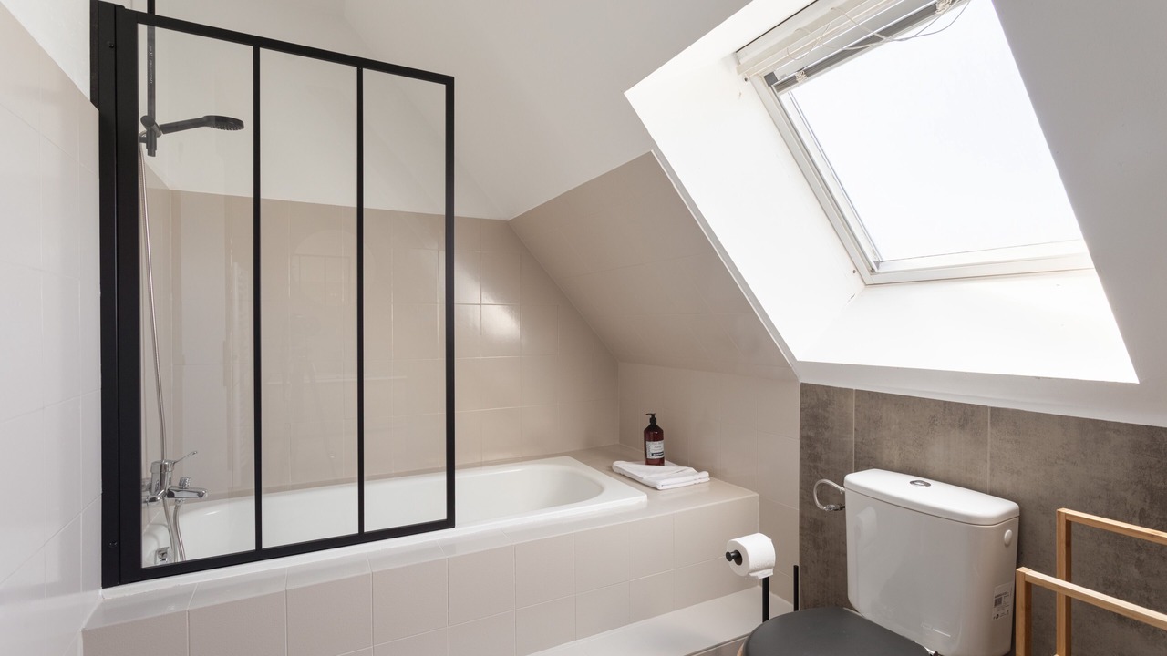 Photo of Bathroom in Frehel