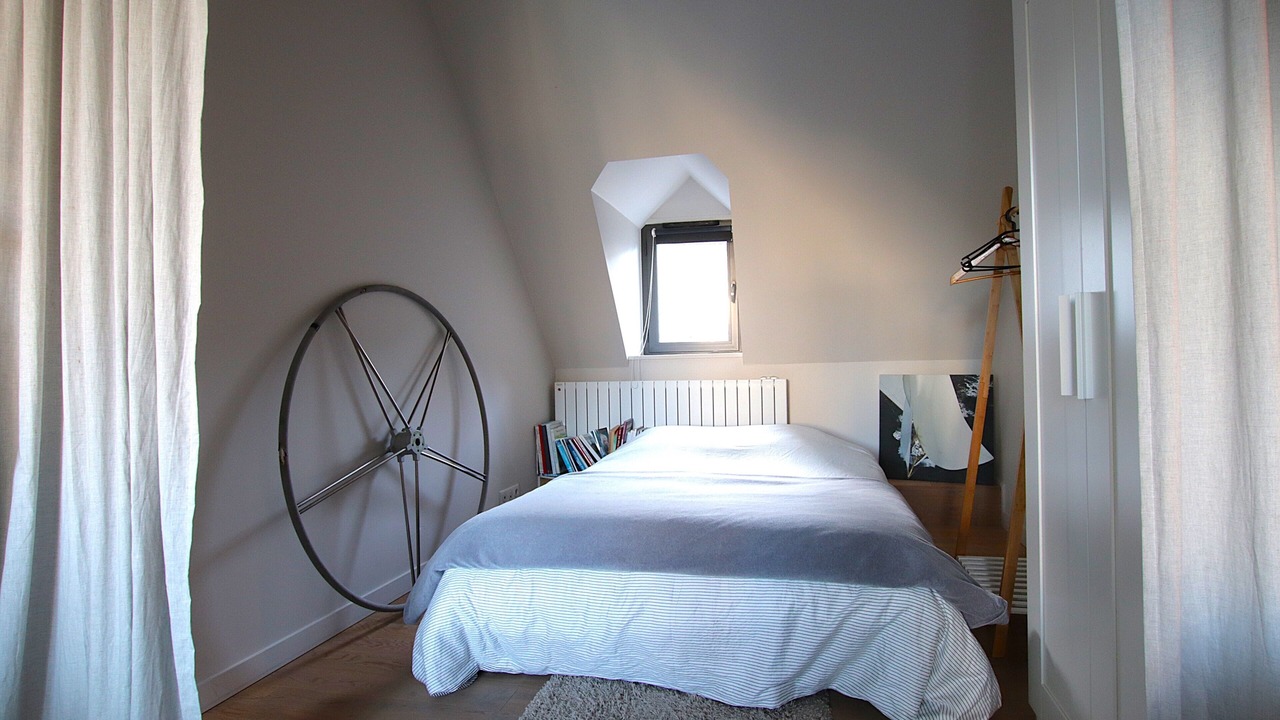 Photo of Bedroom in Saint-Servan