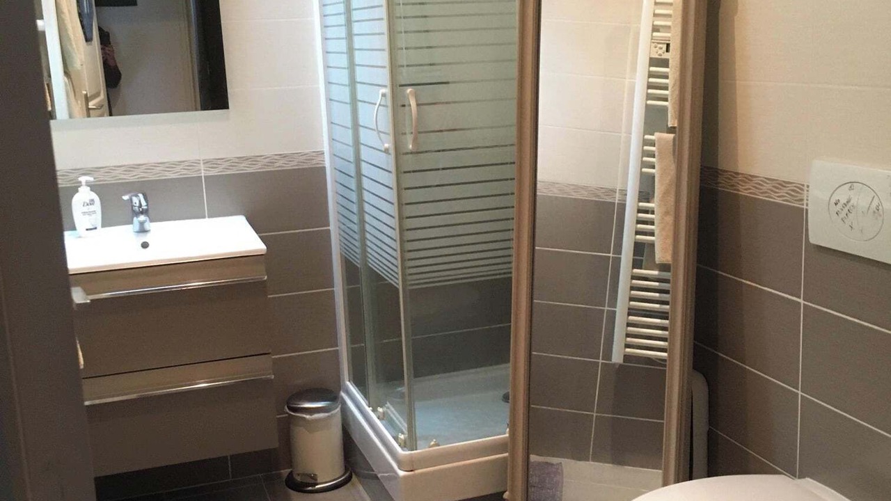 Photo of Bathroom in Riquier