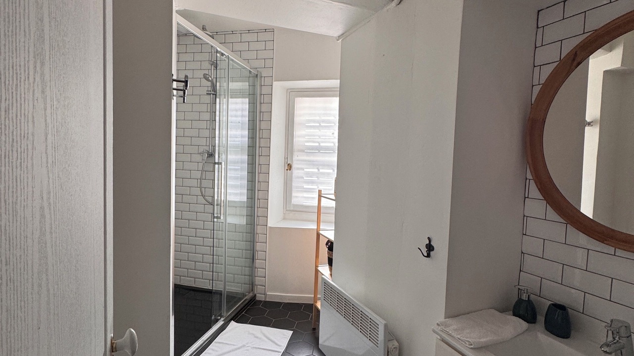 Photo of Bathroom in Centre Ville