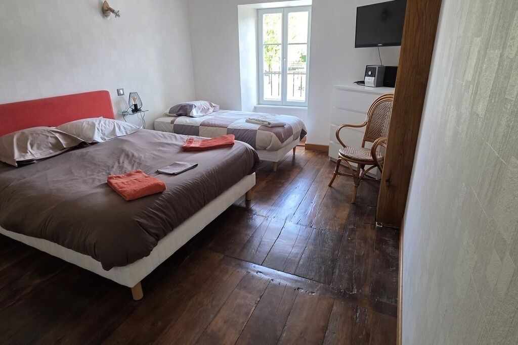 Photo of Bedroom in Arc-en-Barrois