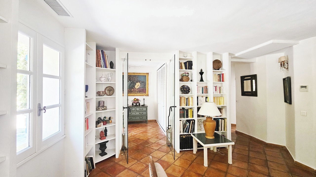 Photo of Others in Montferrat