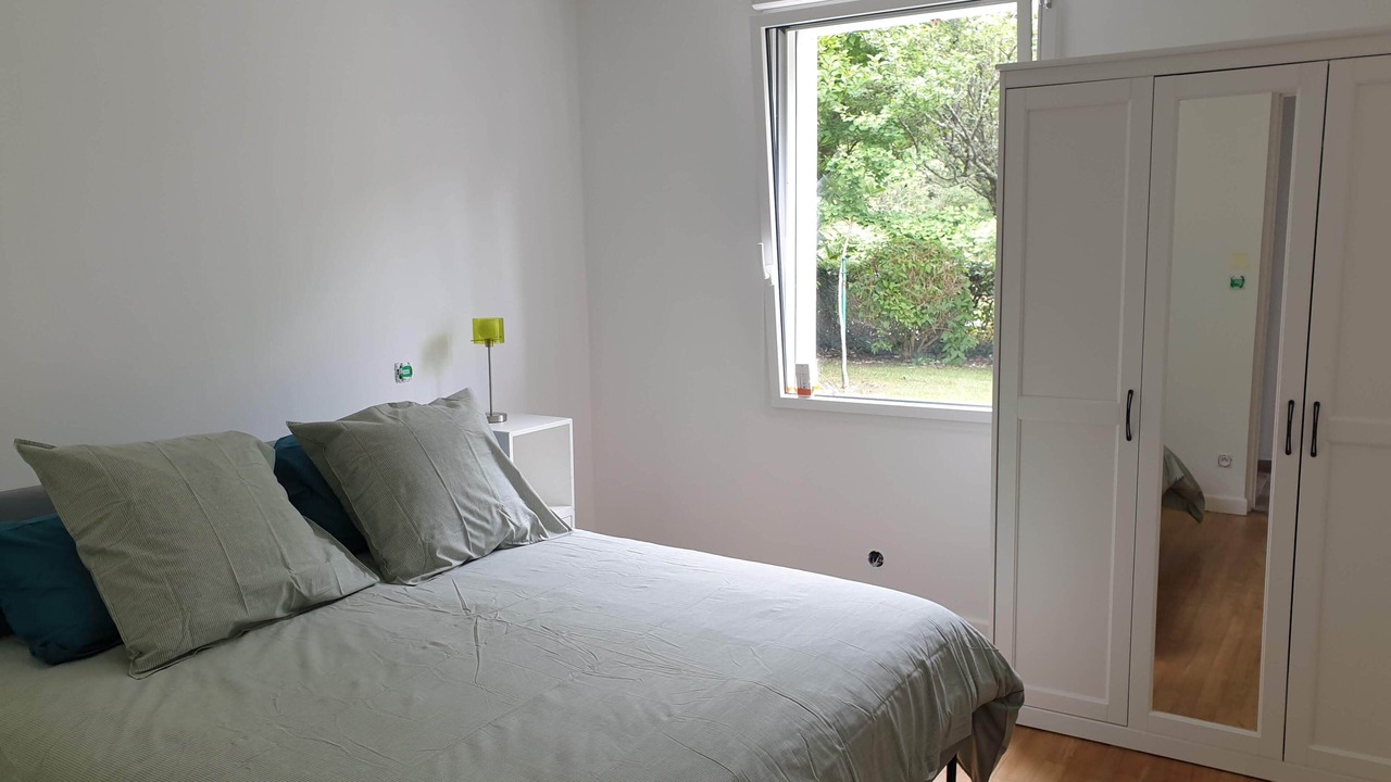 Photo of Bedroom in Tredrez-Locquemeau