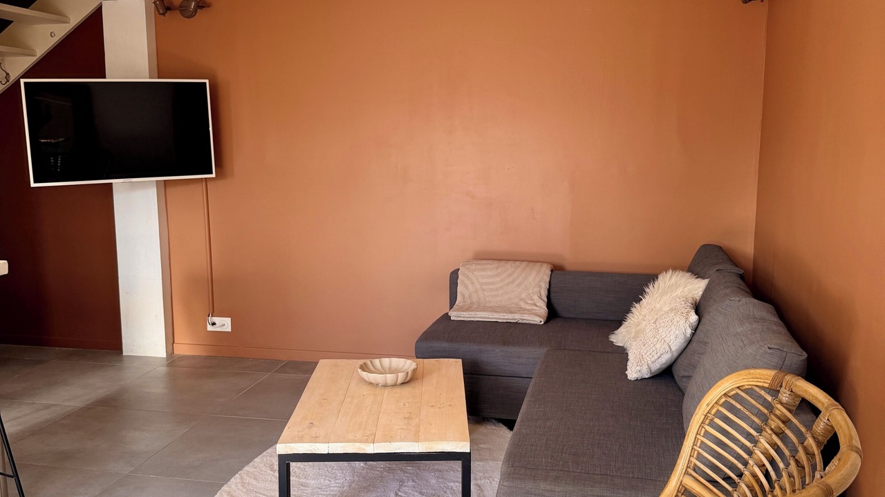 Photo of Livingroom in Ambares-et-Lagrave