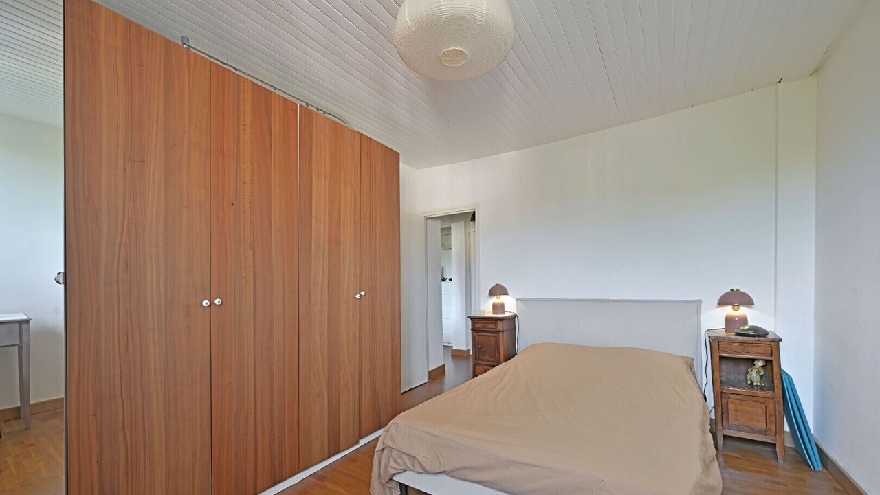 Photo of Bedroom in Faubourg