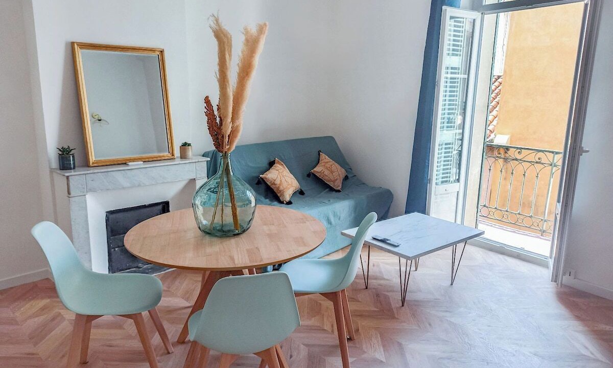 Photo of Livingroom in Hyeres City Centre