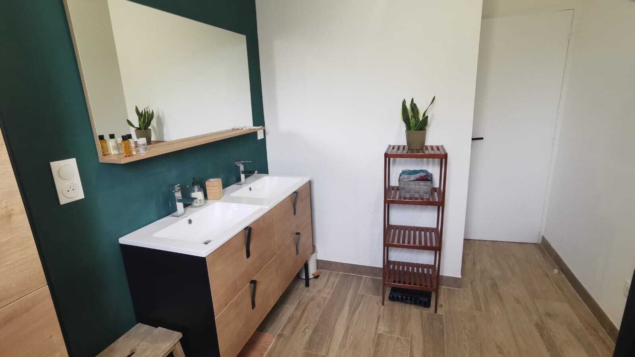Photo of Bathroom in Bezouce