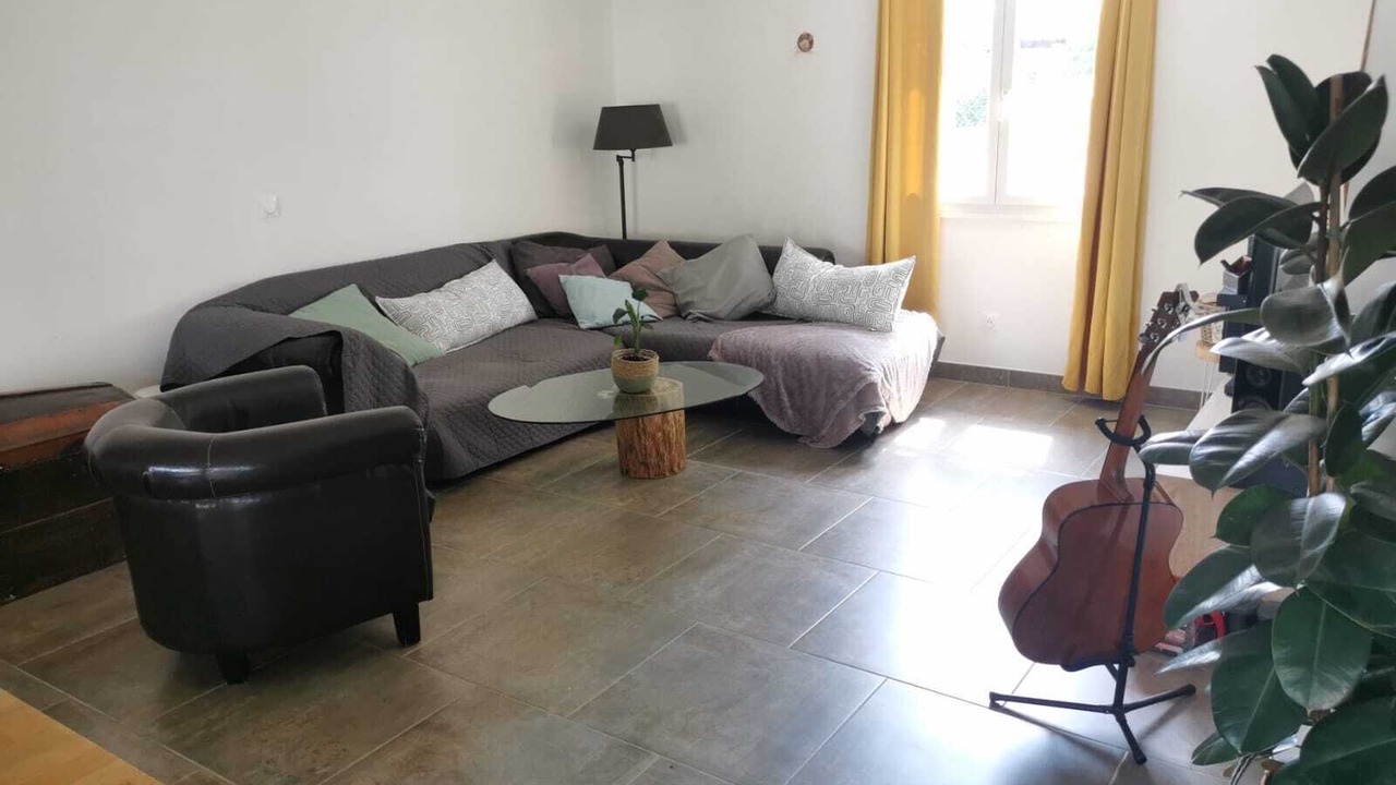 Photo of Livingroom in Bezouce