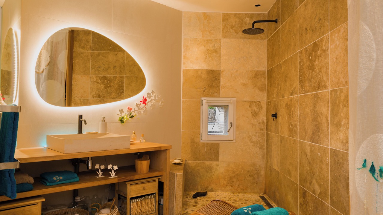 Photo of Bathroom in Saint-Michel