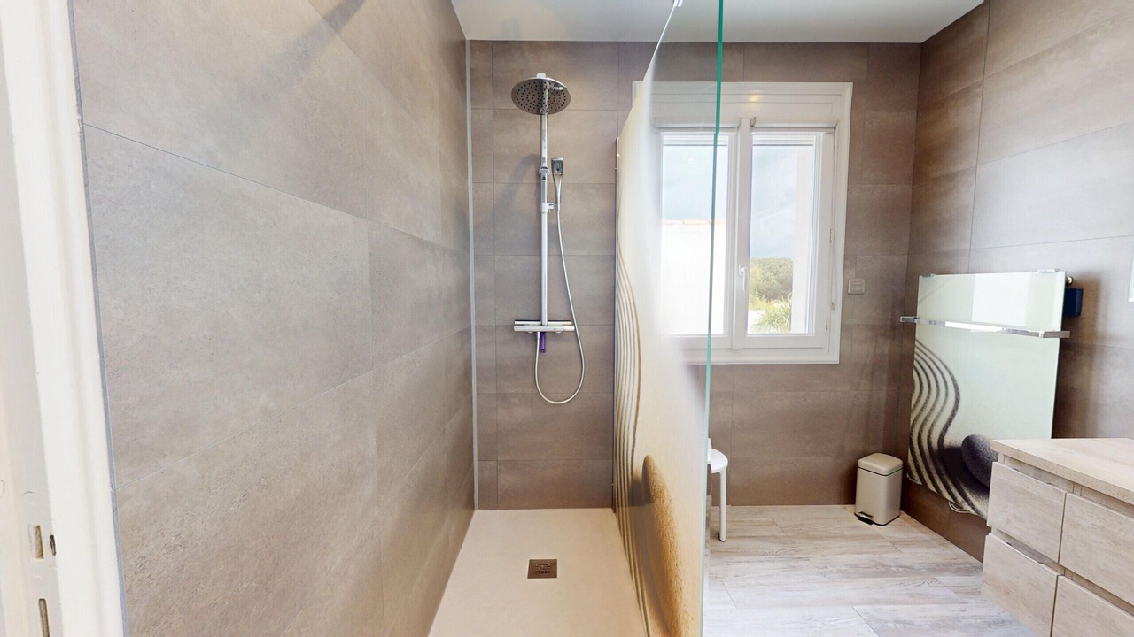 Photo of Bathroom in Fromentine