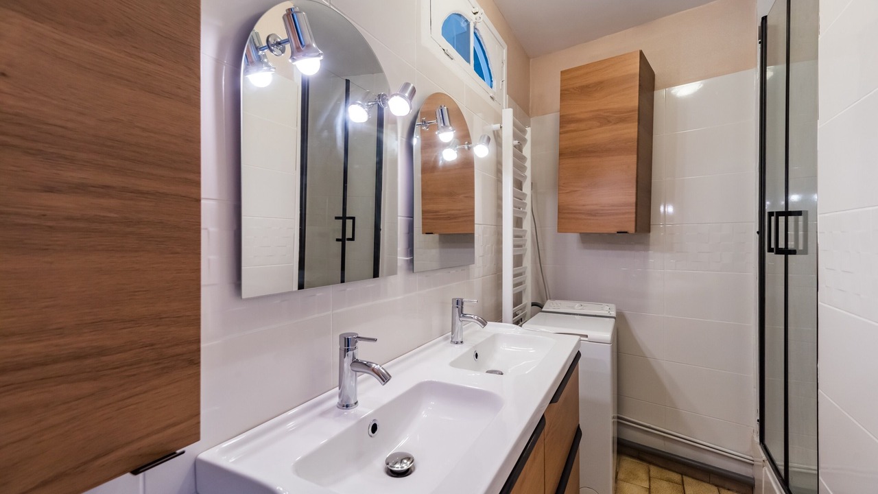 Photo of Bathroom in Saint-Quay-Perros