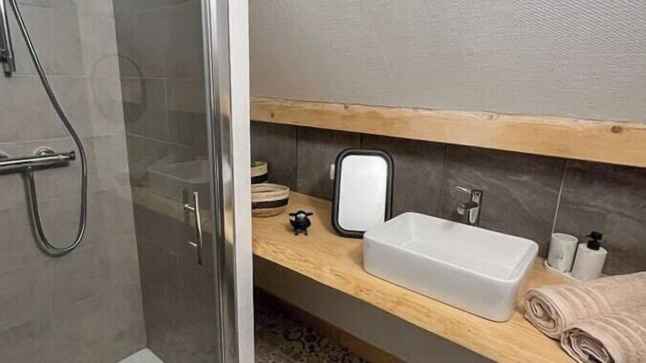 Photo of Bathroom in Segus