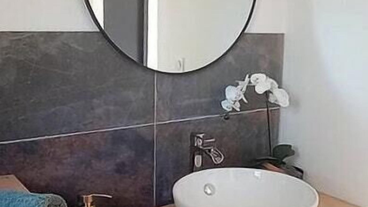 Photo of Bathroom in Segus
