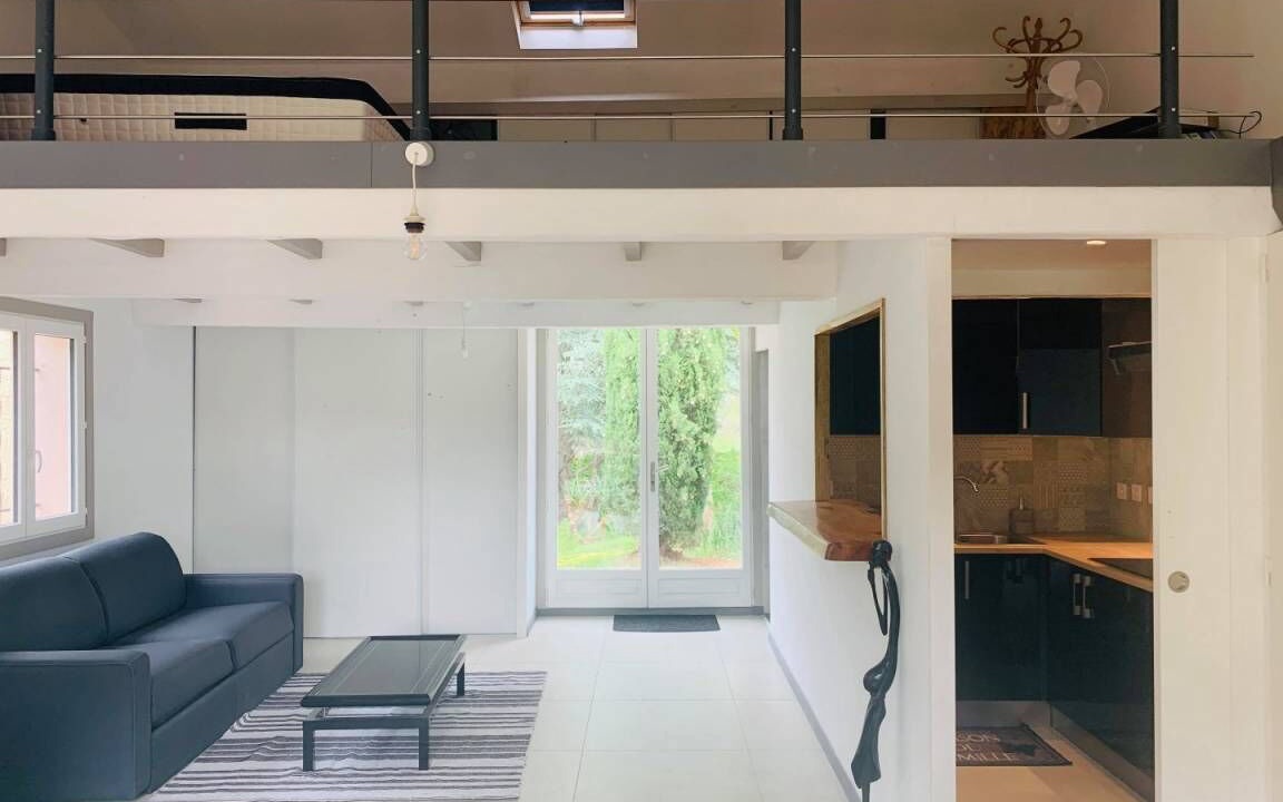 Photo of Livingroom in Cuers