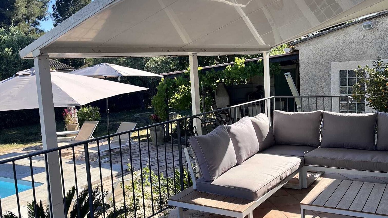 Photo of Patio Balcony in La Bouverie