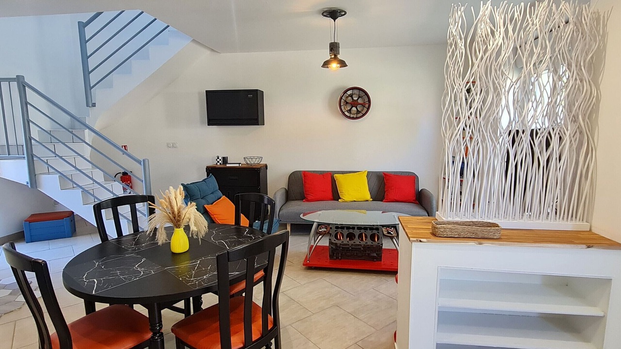 Photo of Livingroom in Chenicourt