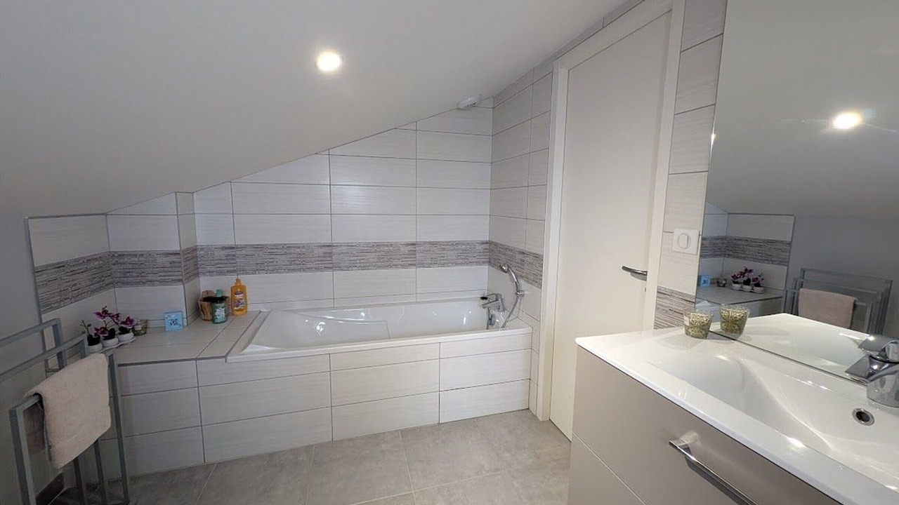 Photo of Bathroom in Coussey