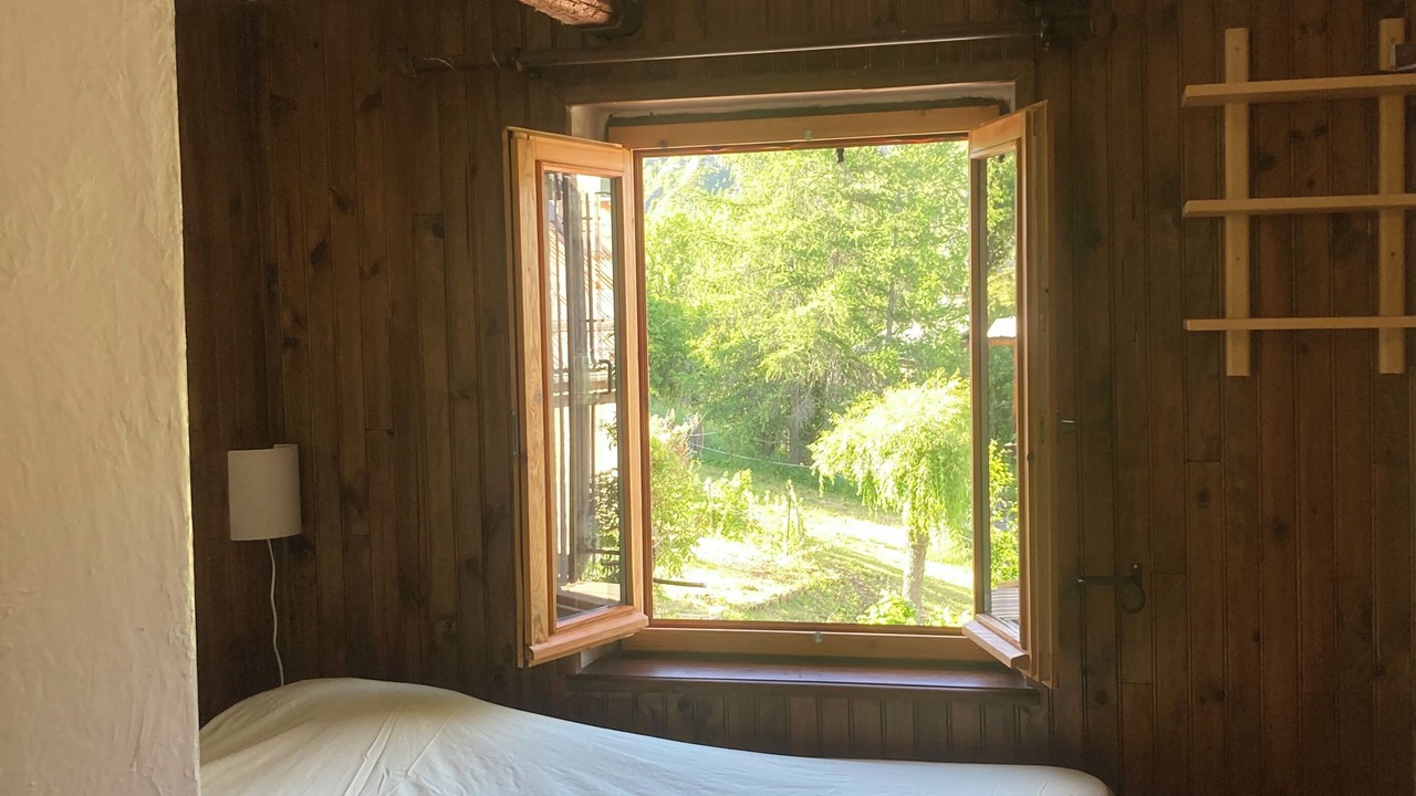 Photo of Bedroom in Villars-Colmars