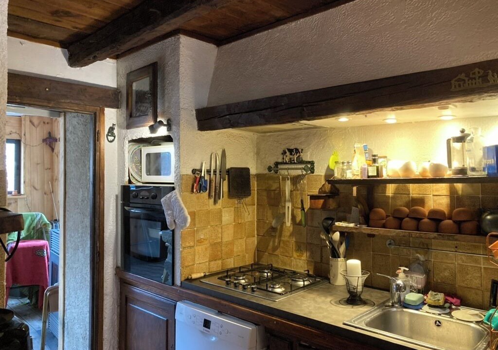 Photo of Kitchen in Villars-Colmars