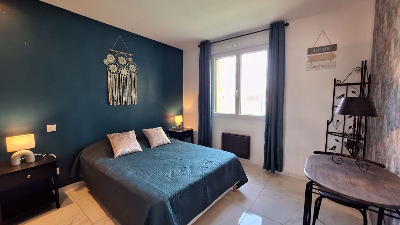 Photo of Bedroom in Chatillon-sur-Broue