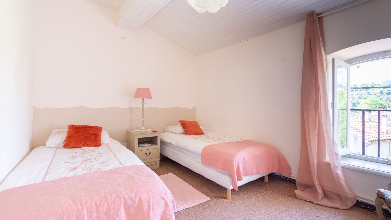 Photo of Bedroom in Quillan